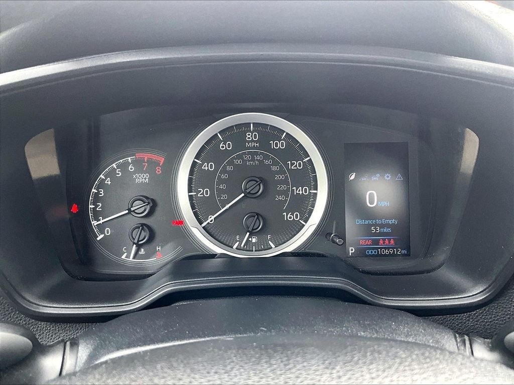 Used 2020 Silver Toyota LE image 25