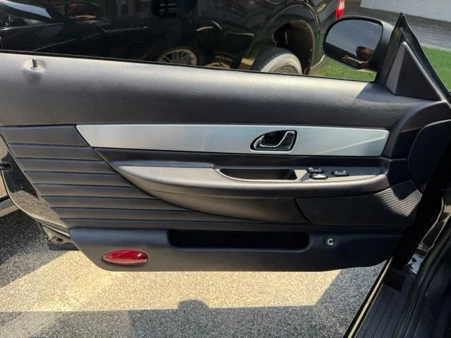 Used 2003 Black Ford Base image 8