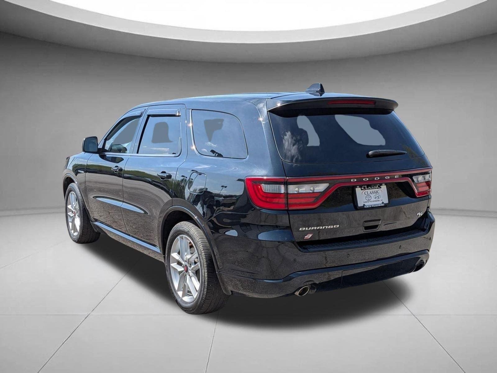 Used 2022 DB Black Clearcoat Dodge R/T image 7