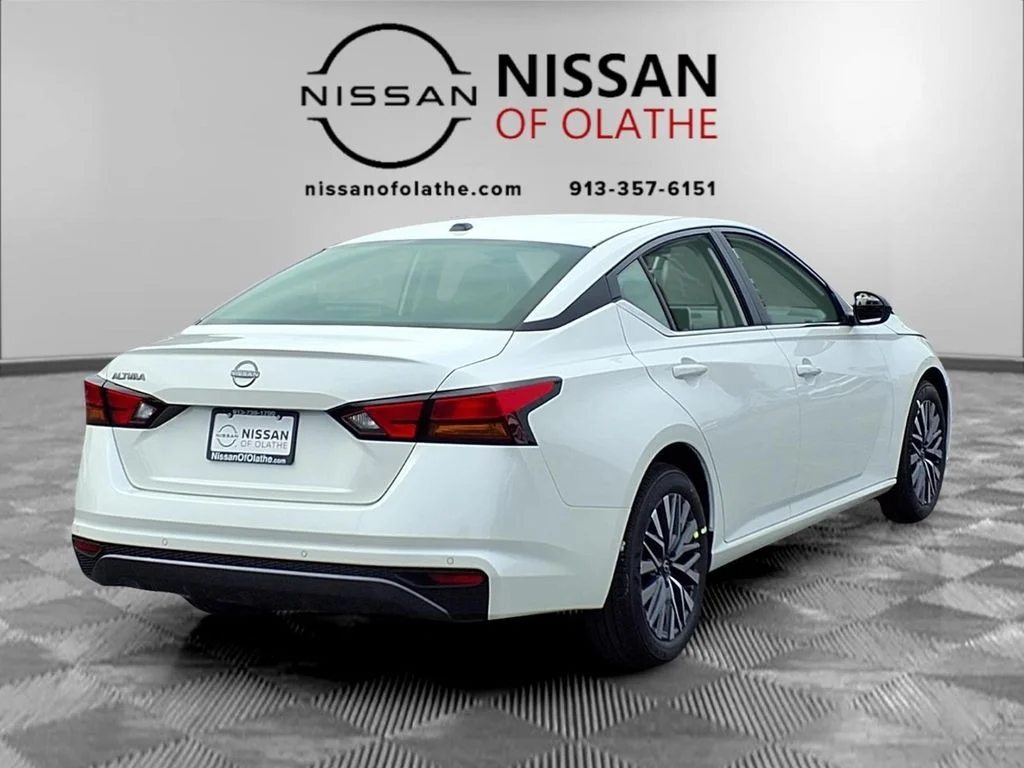 New 2026 Pearl White TriCoat Nissan SV image 27
