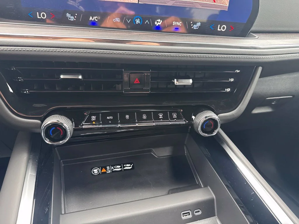 2026 Chevrolet Tahoe LT - Photo 37
