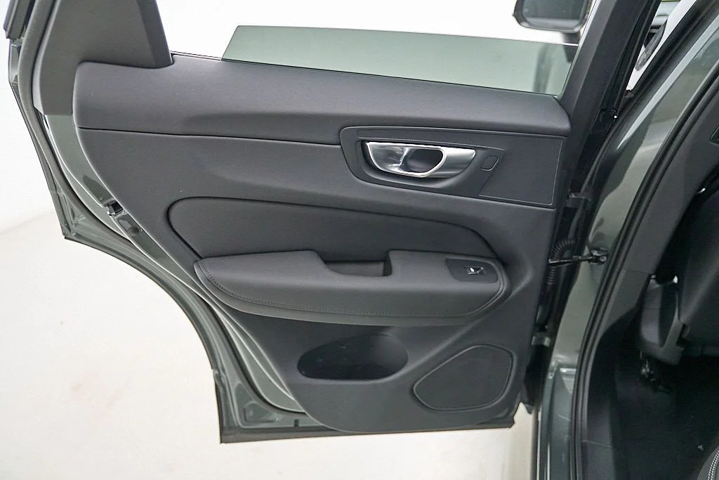 New 2026 Forest Lake Volvo Ultra image 20