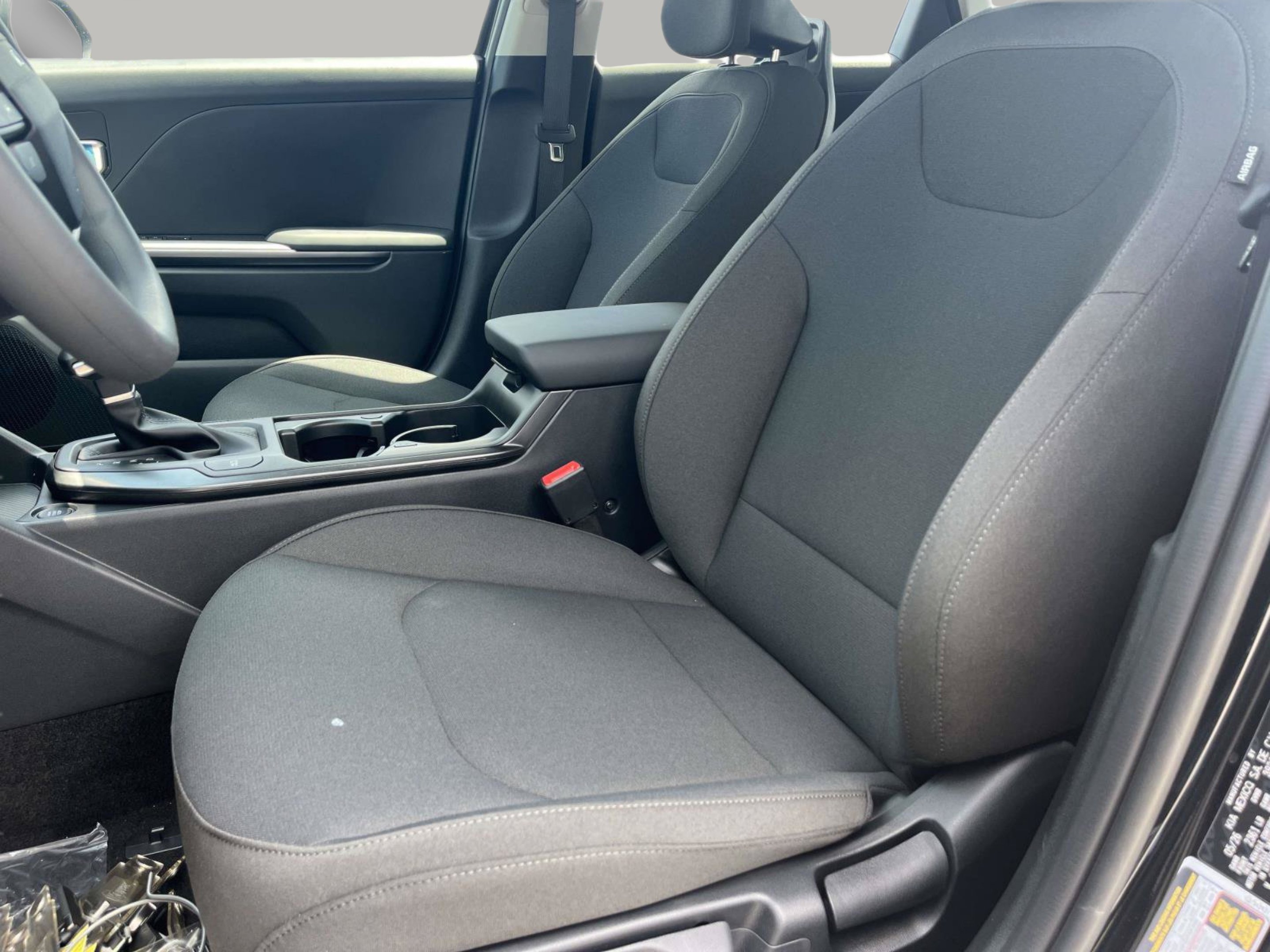 New 2026 Aurora Black Pearl Kia LXS image 23