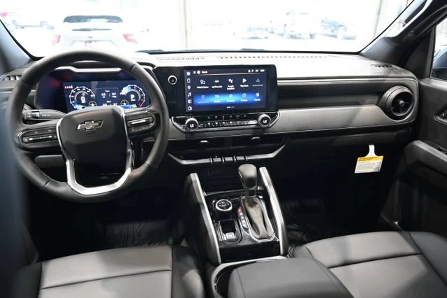 2026 Chevrolet Colorado Trail Boss - Photo 14