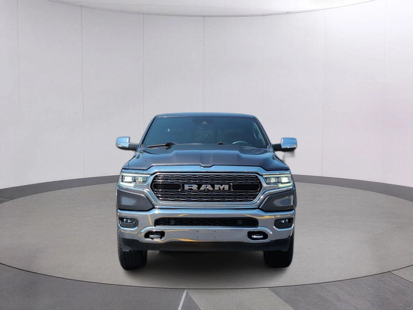 Used 2020 Granite Crystal Metallic Clearcoat Ram Limited image 9