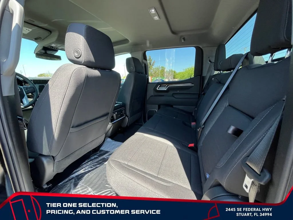 New 2026 Onyx Black GMC Elevation image 12