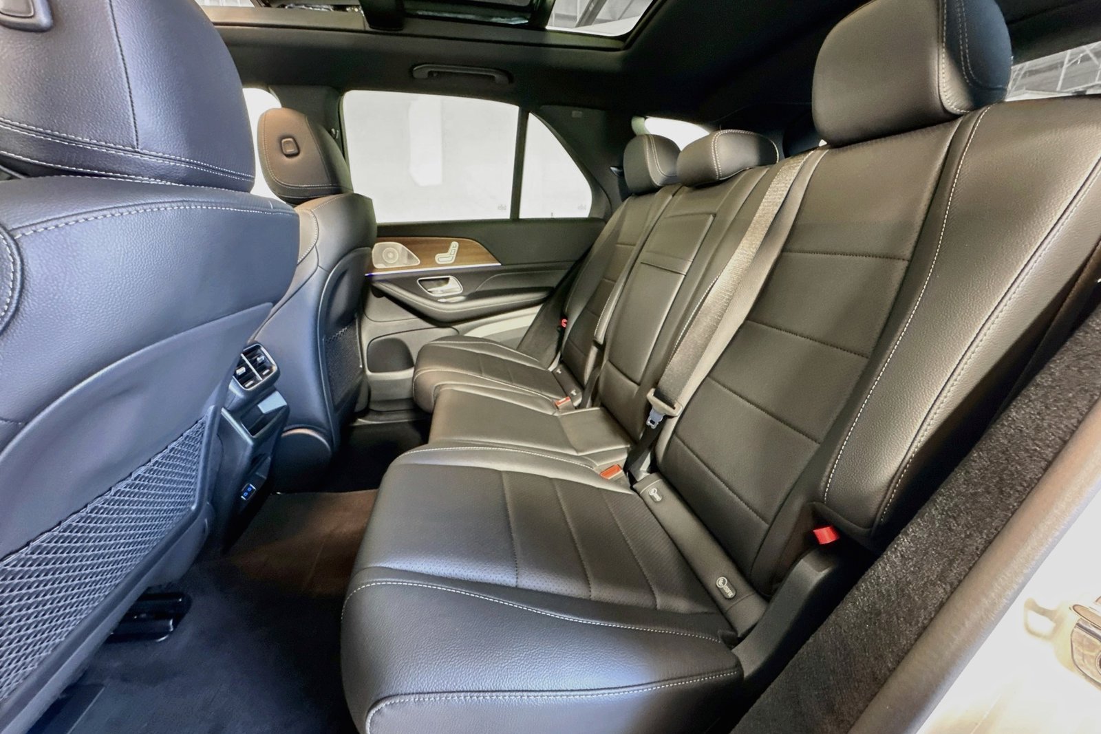 New 2026 Polar White Mercedes-Benz GLE 350 image 22