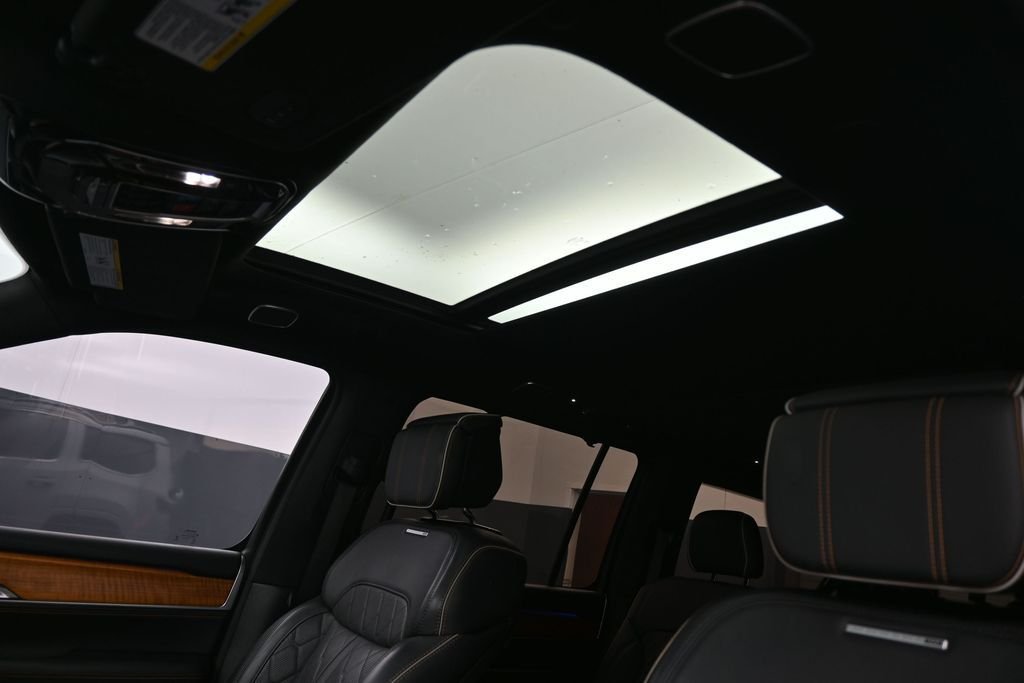 Used 2023 White Jeep Series III image 2
