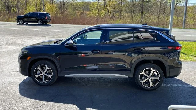 New 2026 Black Volkswagen 2.0T SE image 8