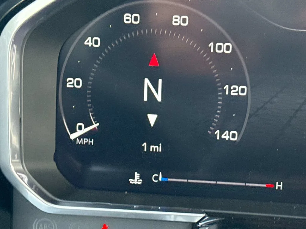 New 2026 Onyx Black GMC Elevation image 12