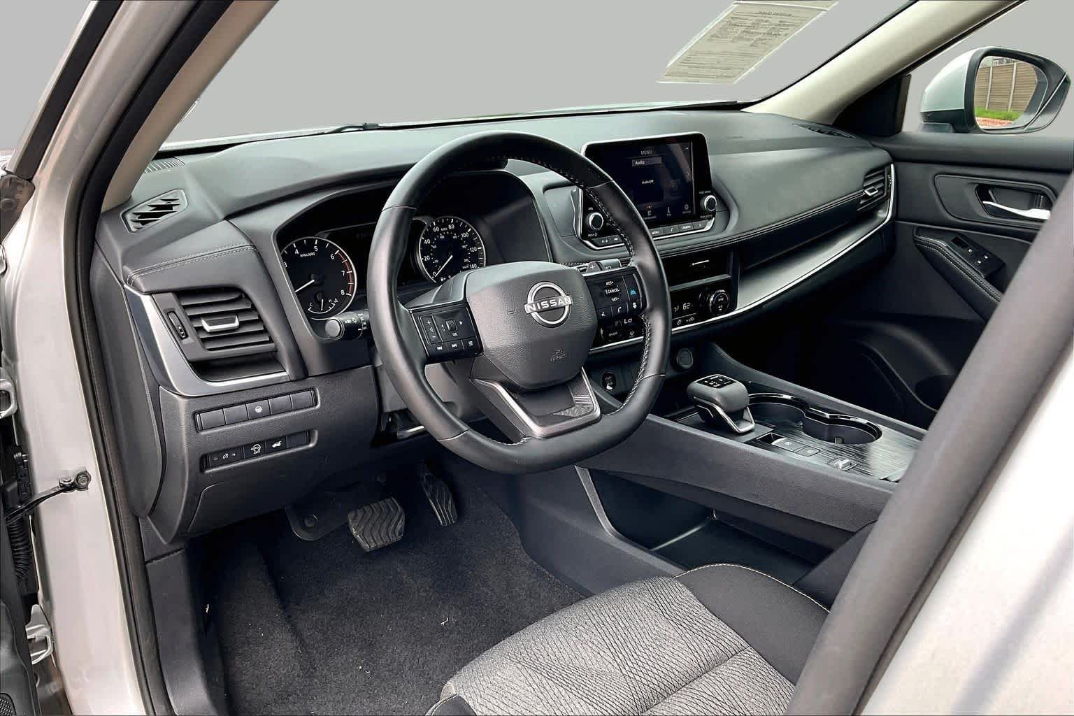 Certified Used 2025 Brilliant Silver Metallic Nissan SV image 17