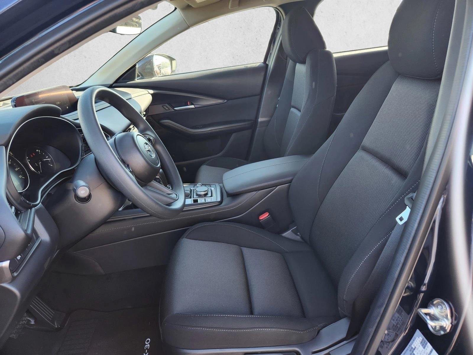 2026 Mazda CX-30 S - Photo 10