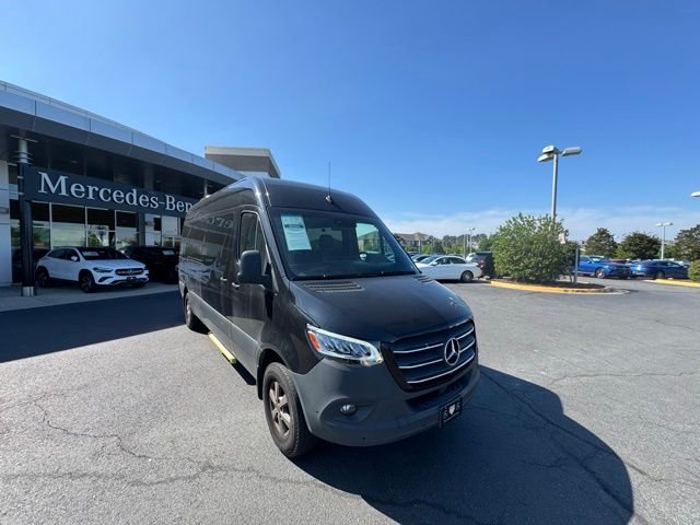 2024 Mercedes-Benz Sprinter 2500 170 WB High Roof's photo