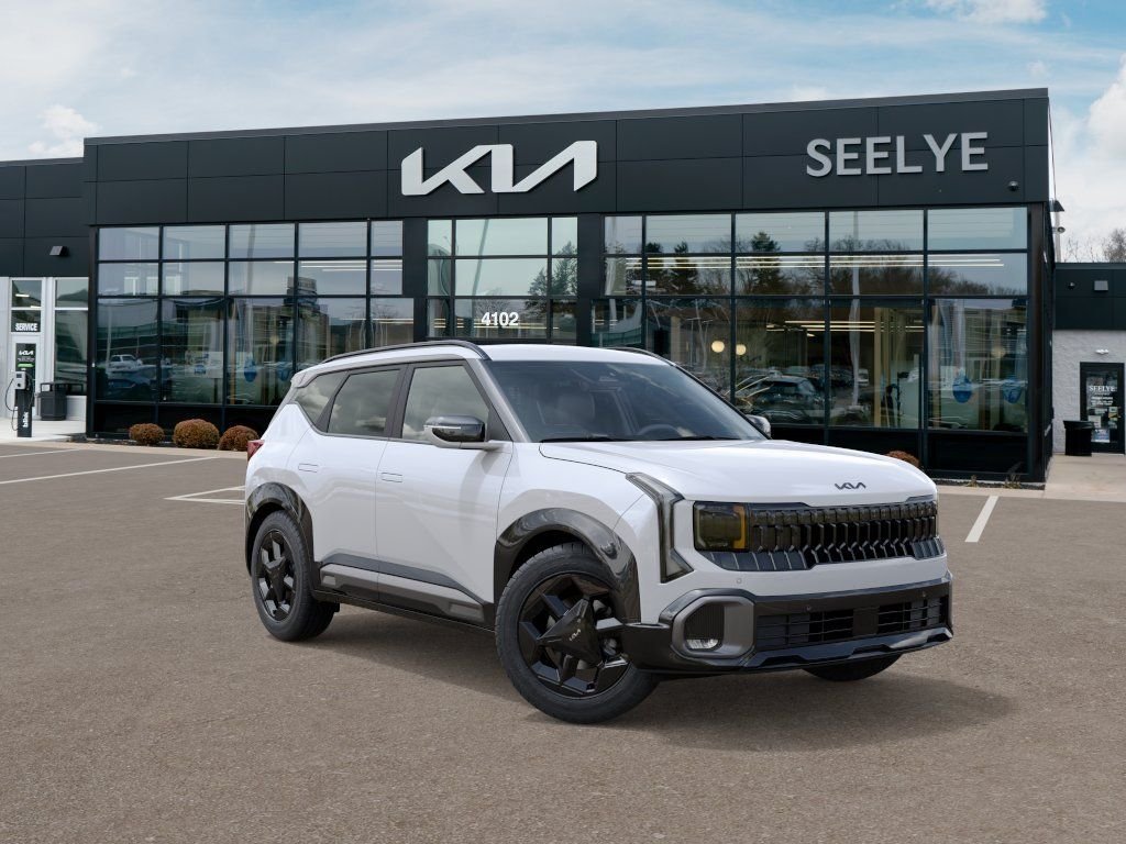 New 2027 Snow White Pearl Kia X-Line S image 8