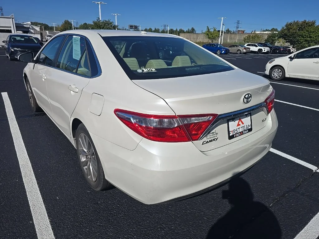 Used 2017 White Toyota XLE image 7