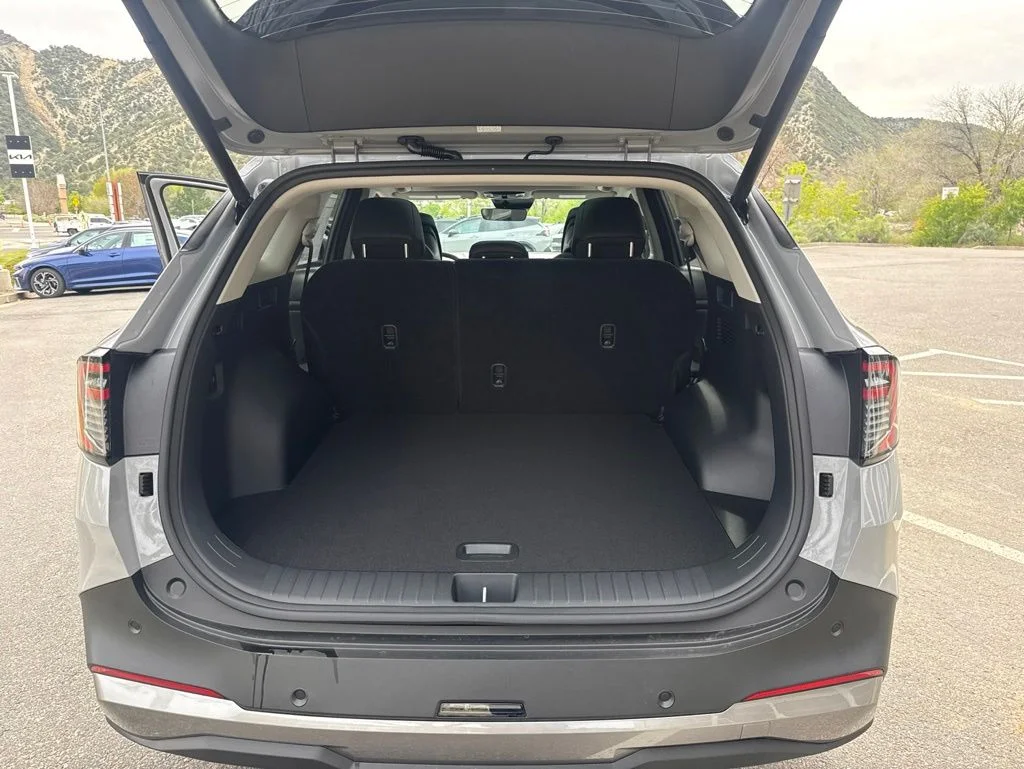 New 2026 Wolf Gray Kia EX image 17