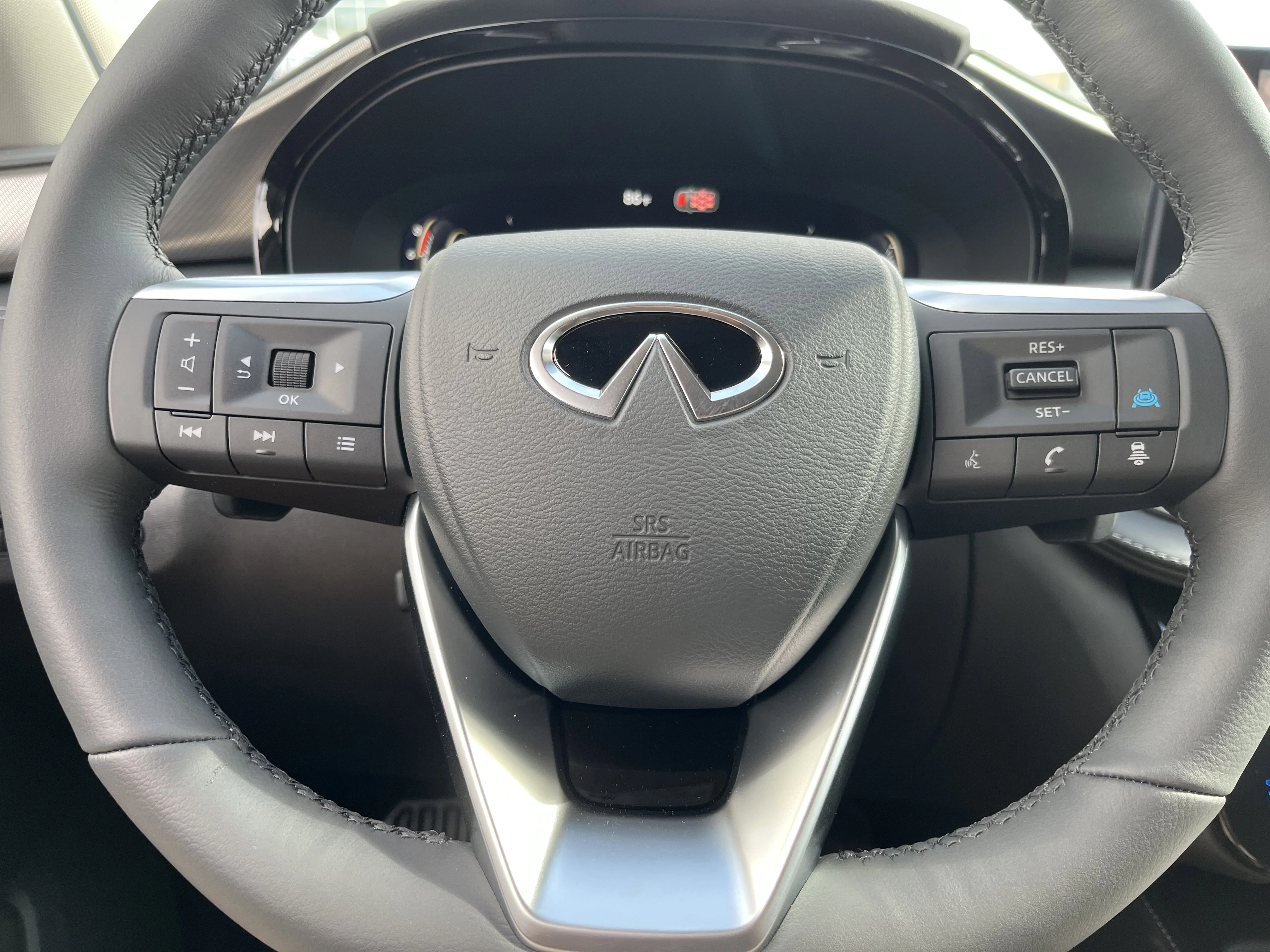 New 2027 Harbor Gray INFINITI LUXE image 20