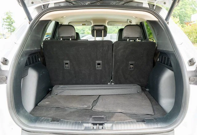 Used 2025 Gray Ford Platinum image 11