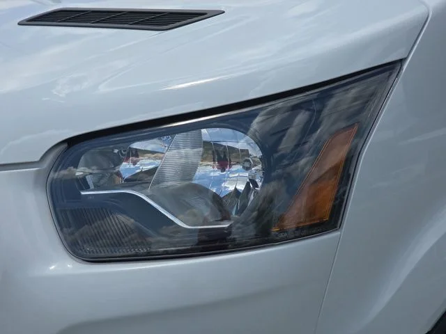 Used 2024 White Ford Base image 28
