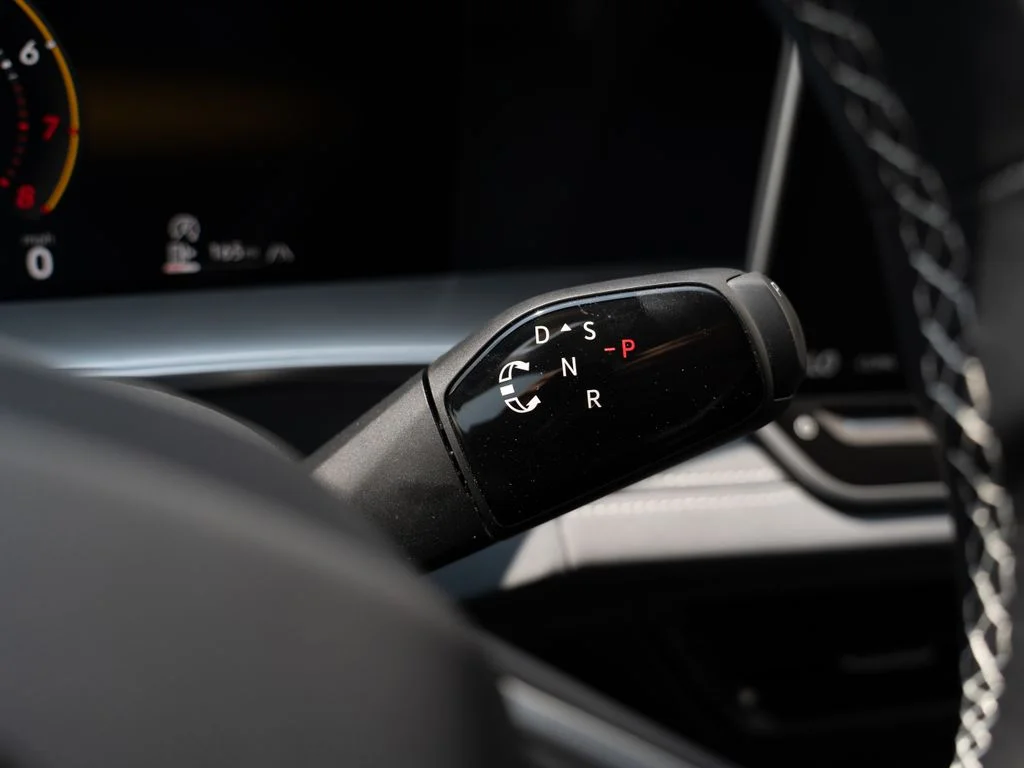 New 2026 White Volkswagen 2.0T SE image 12