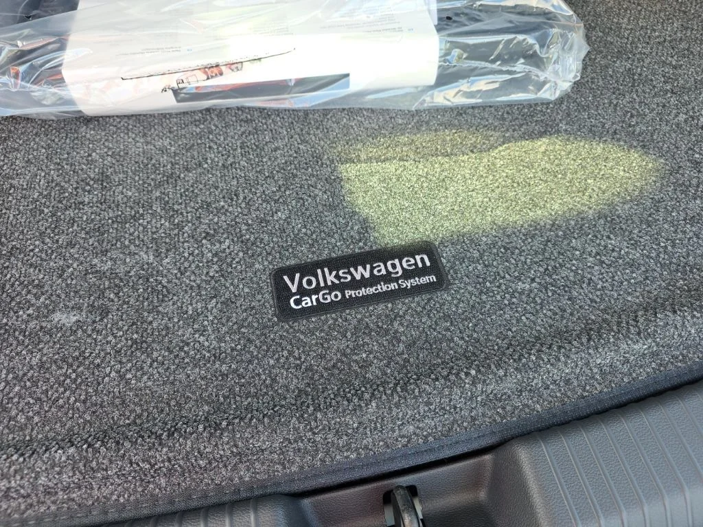 2026 Volkswagen Atlas Cross Sport SEL R-LINE - Photo 35