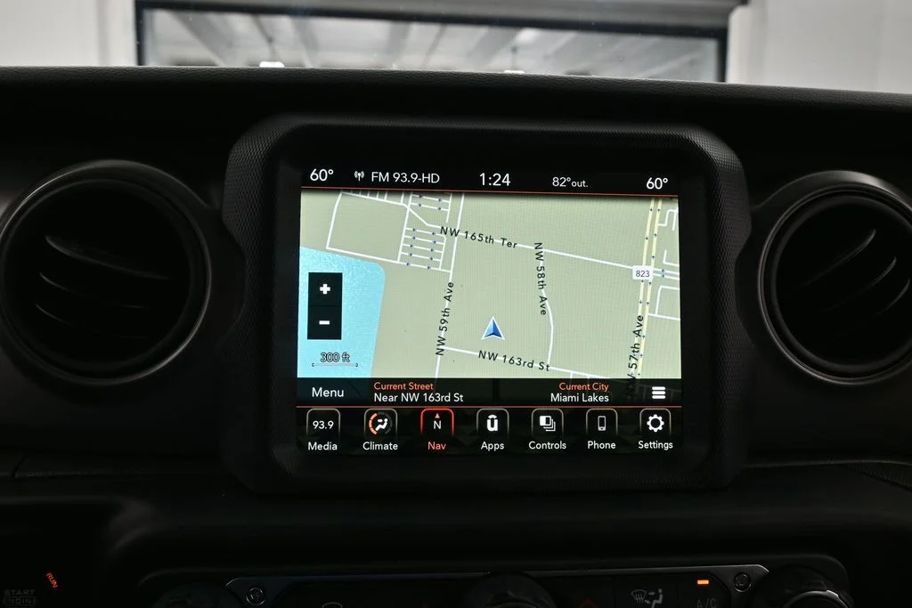 Used 2022 Black Clearcoat Jeep Unlimited Sport image 17