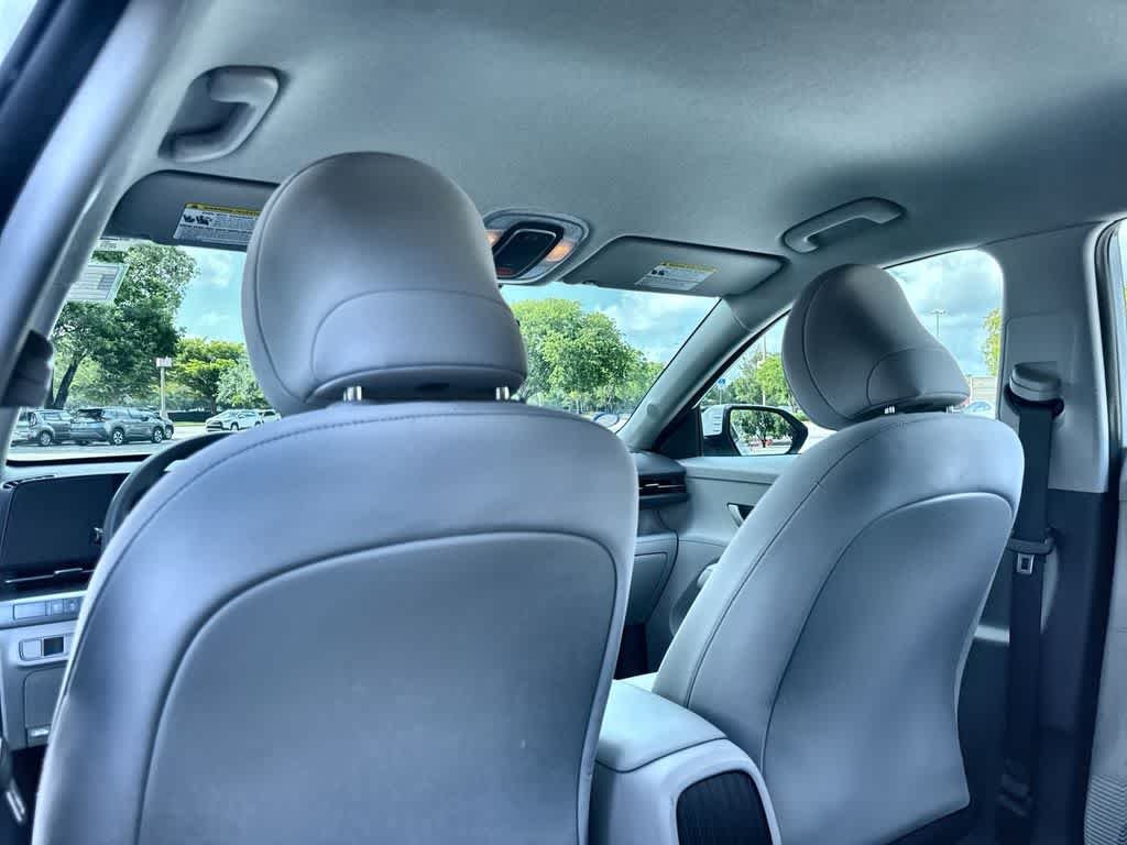 Used 2024 Atlas White Hyundai SE image 22