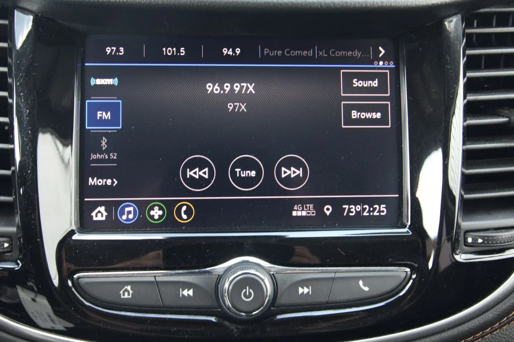 Used 2022 White Chevrolet LS image 26