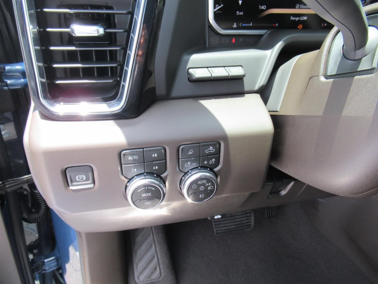 2026 GMC Sierra 2500HD Denali - Photo 20