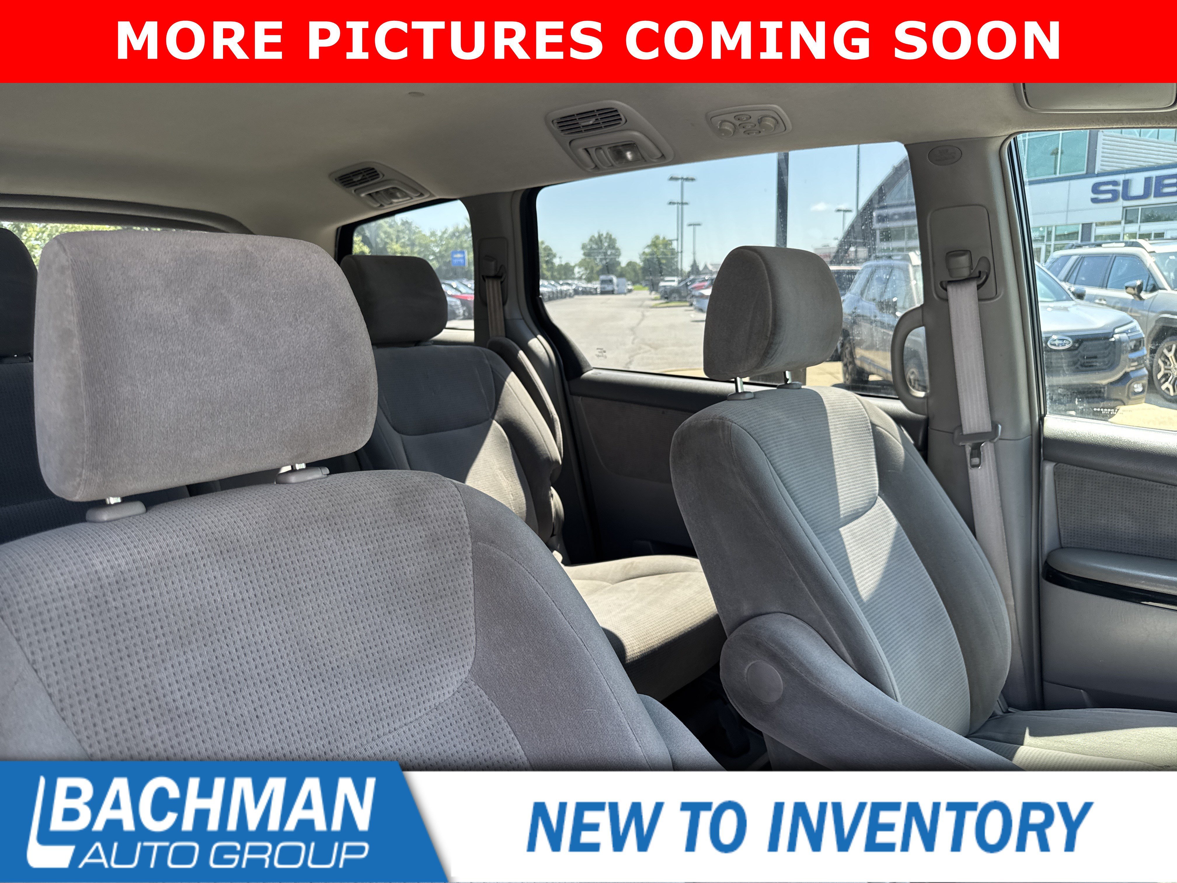 Used 2005 Blue Mirage Metallic Toyota LE image 5
