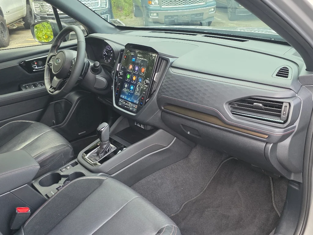 2025 Subaru Forester Touring - Photo 21
