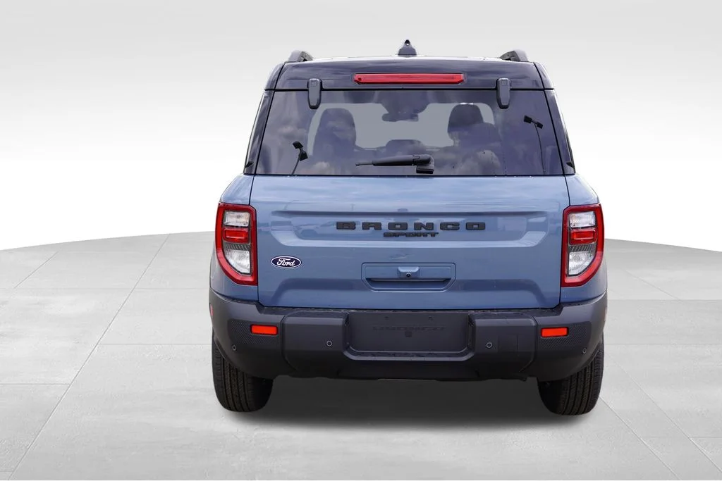New 2026 Azure Gray Metallic Tri-Coat Ford Big Bend image 4