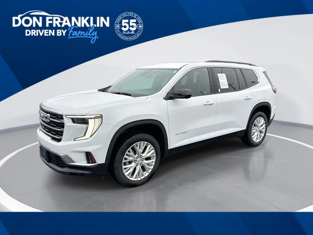 2024 GMC Acadia Elevation FWD's photo