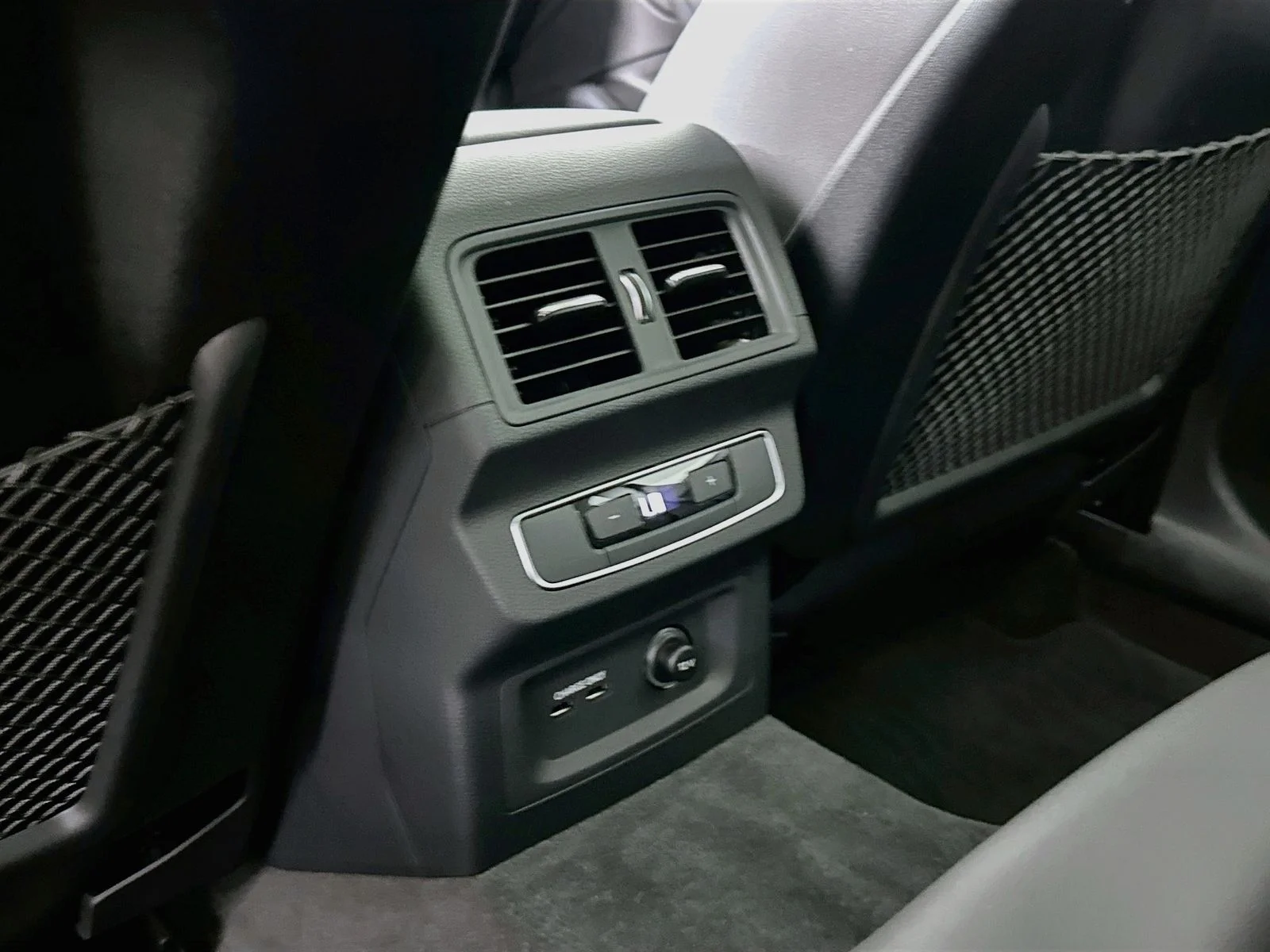 Used 2023 Silver Metallic Audi 45 S line Premium image 26