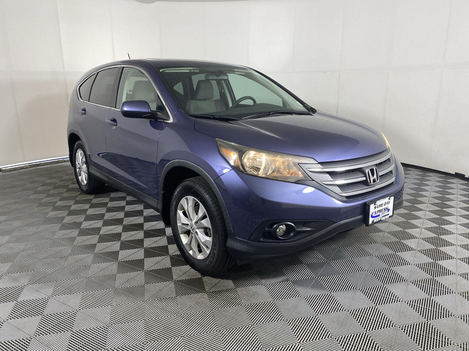 Used 2013  Honda EX image 10
