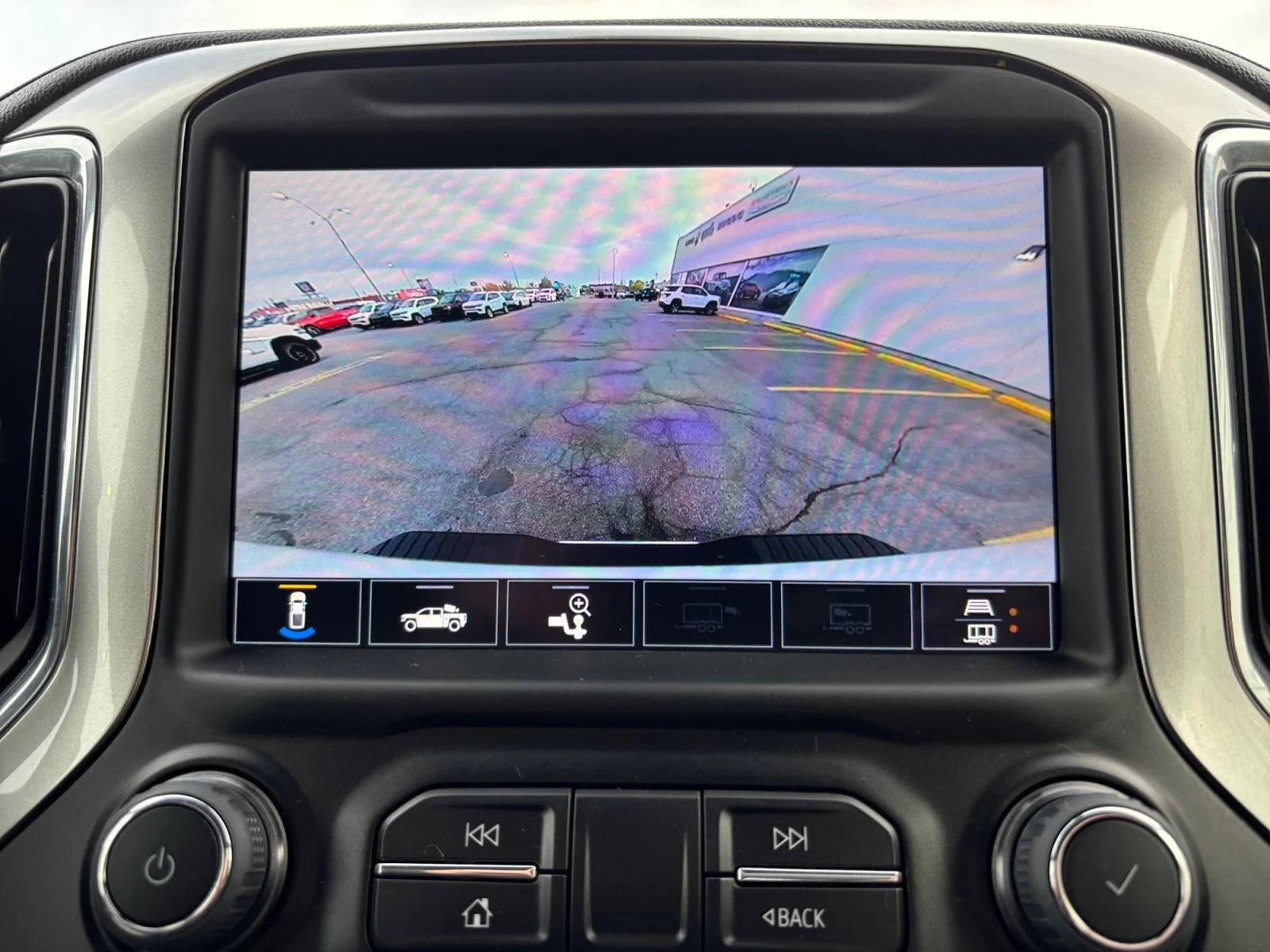 Used 2022 White Chevrolet LTZ image 21
