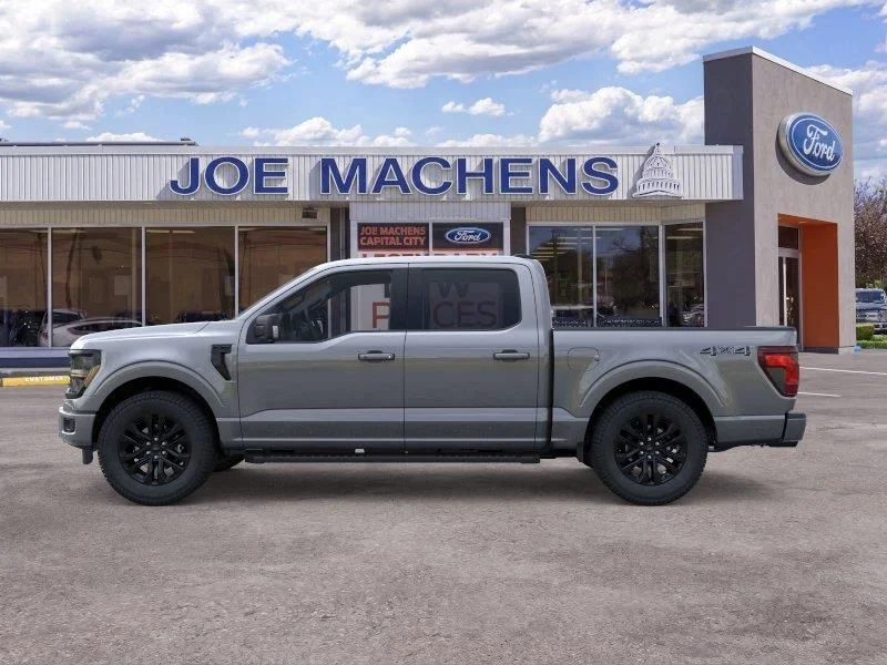 New 2026 Carbonized Gray Metallic Ford XLT image 4