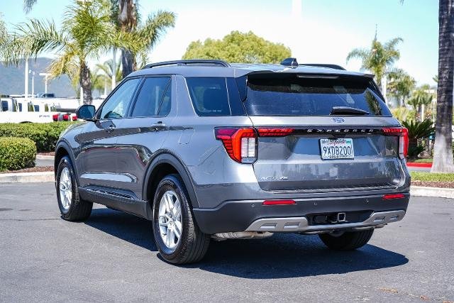 Used 2026 Gray Metallic Ford  image 8