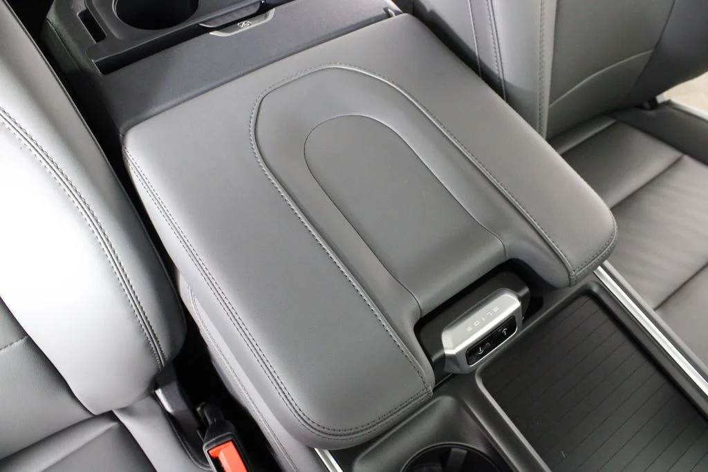 New 2026 Star White Metallic Tri-Coat Ford Active image 21