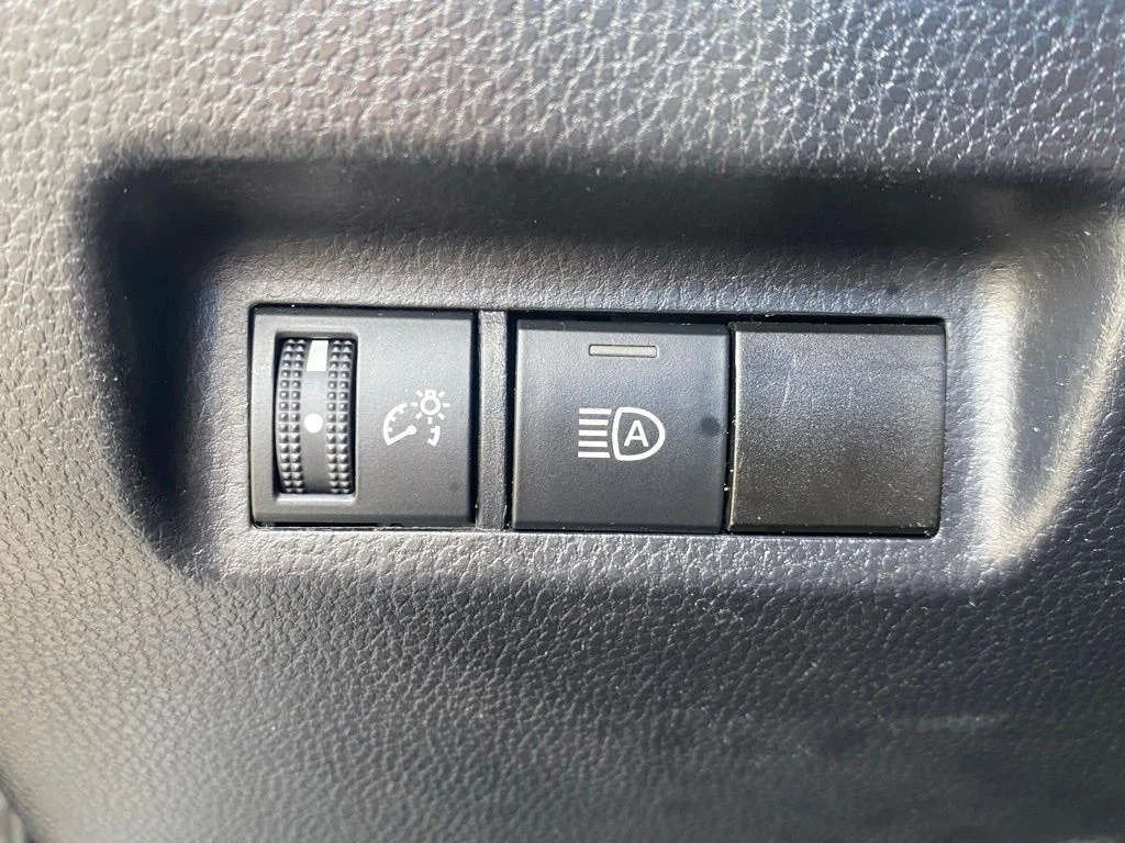 Used 2021 Gray Toyota LE image 25