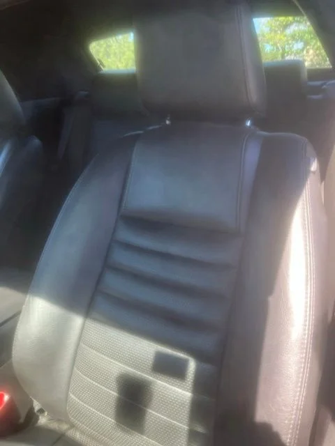 Used 2006 Blue Ford  image 7