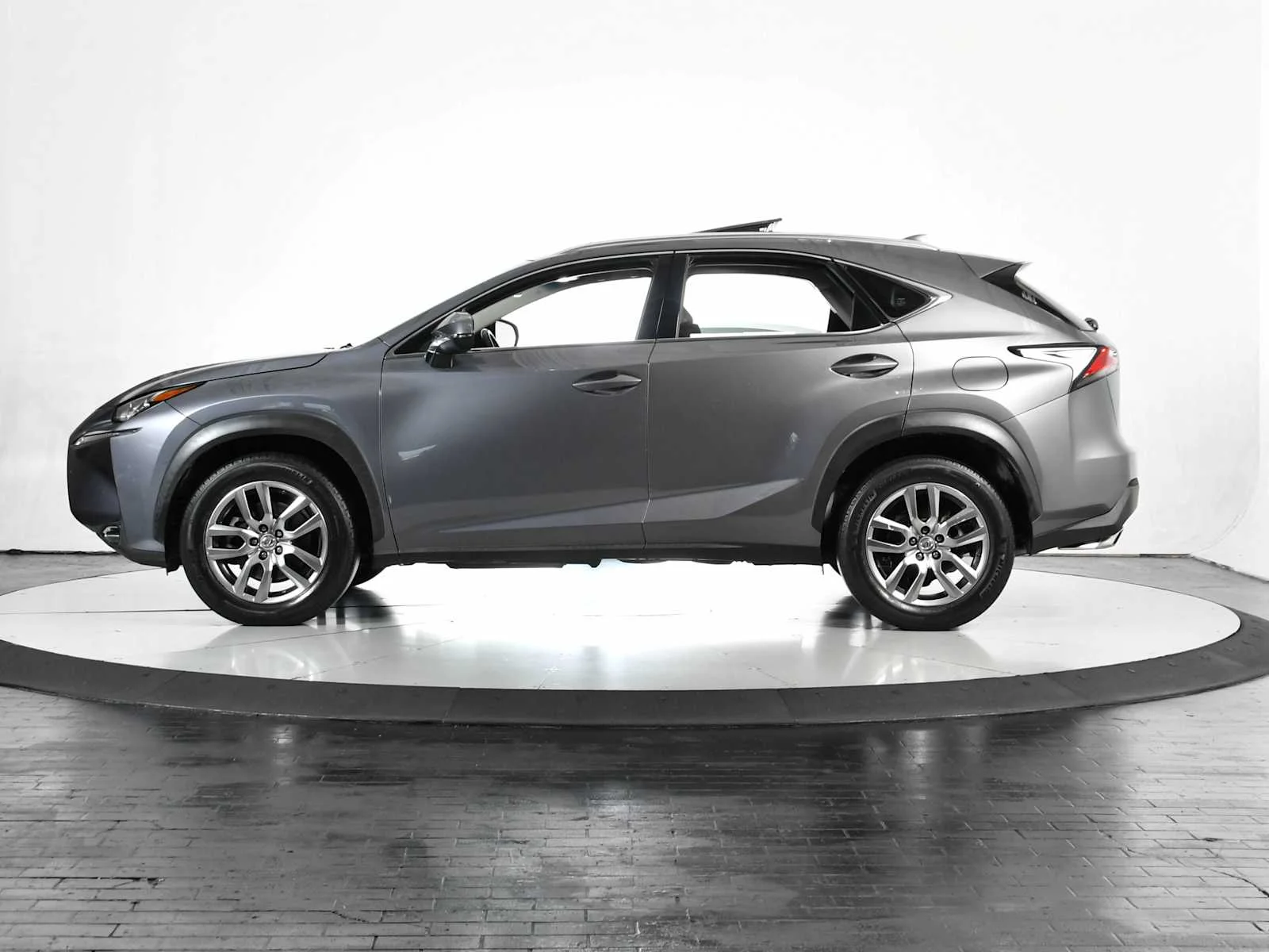 Used 2016 Nebula Gray Pearl Lexus  image 2