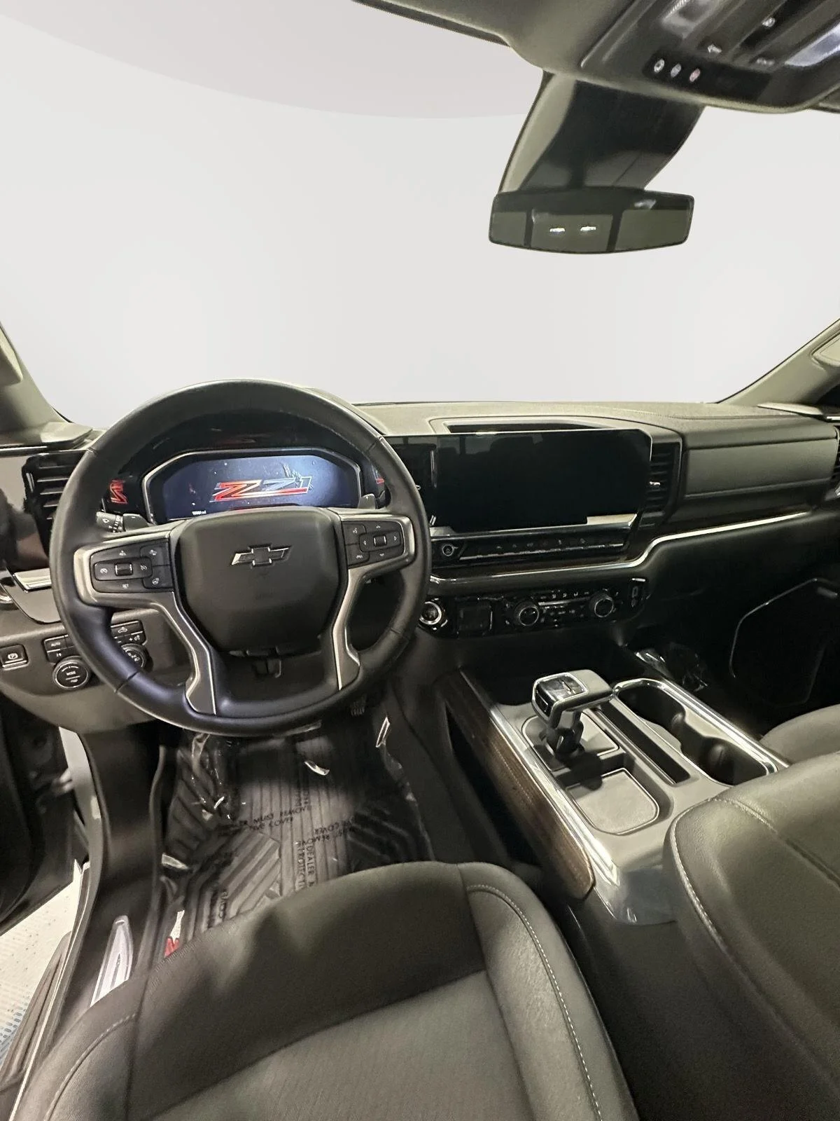 Used 2025 Slate Gray Metallic Chevrolet RST image 9
