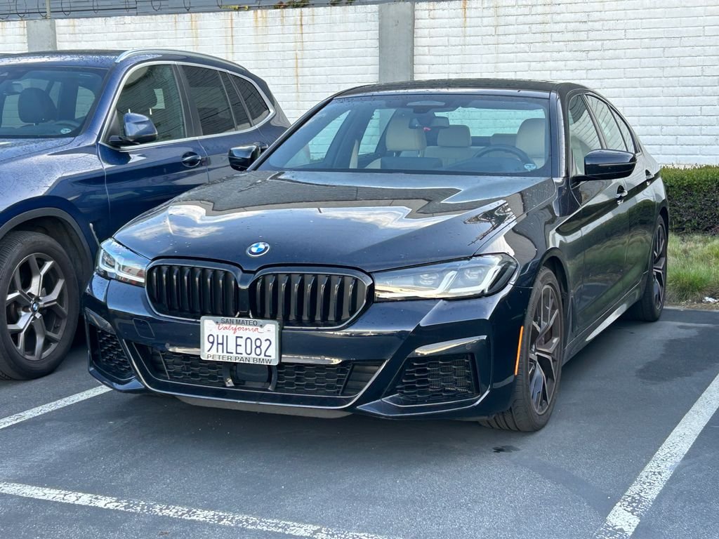Certified Used 2023 Carbon Black Metallic BMW 540i xDrive image 2