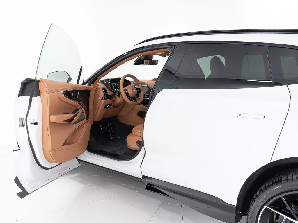 New 2026 Zenith White Aston Martin 707 image 9