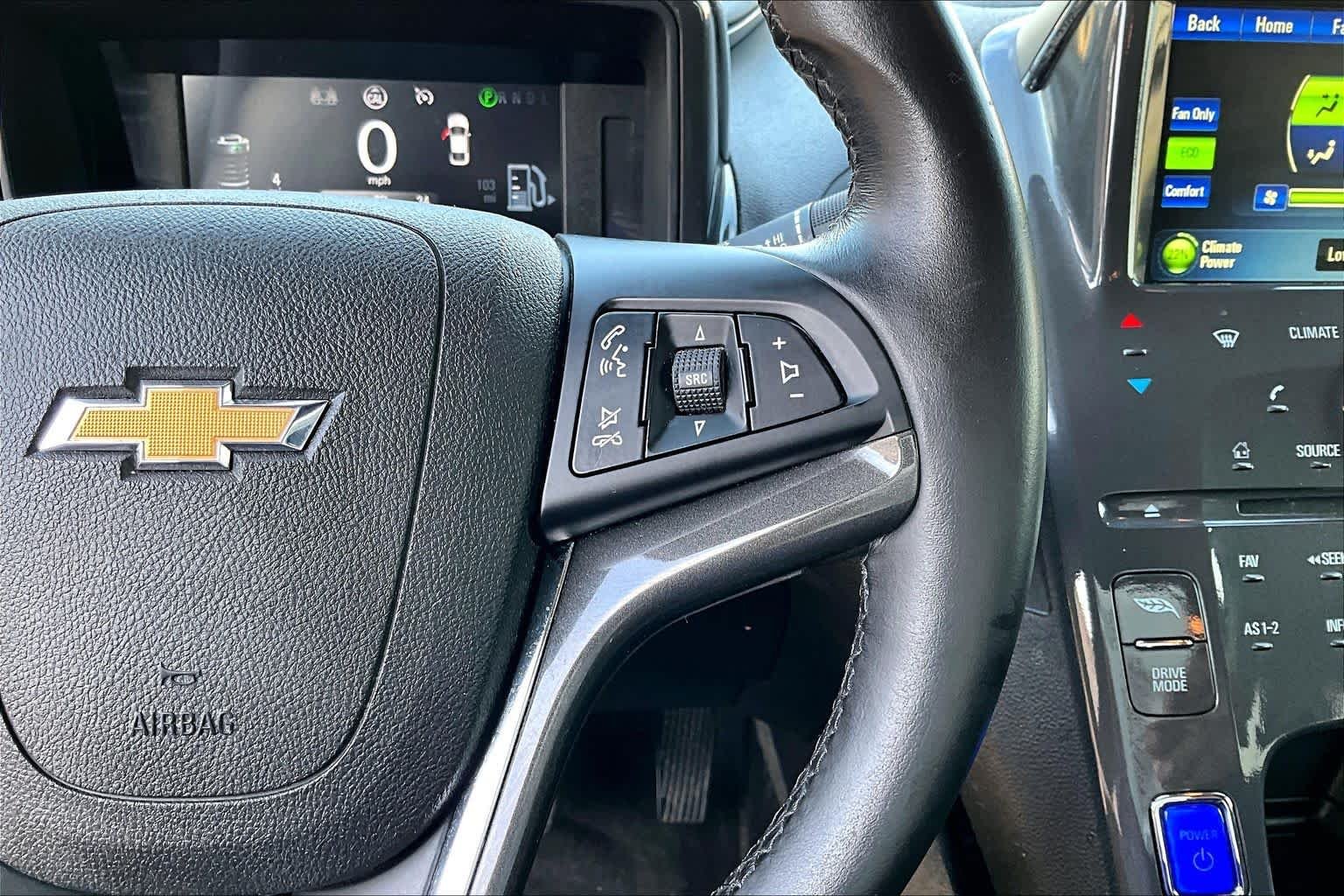 Used 2014 Black Chevrolet  image 25