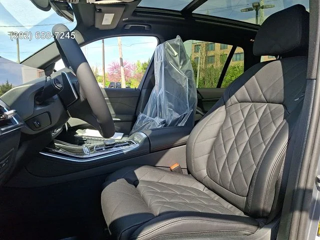 New 2026 Skyscraper Grey Metallic BMW xDrive50e image 12