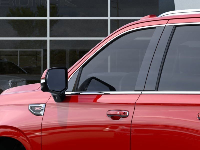 2026 GMC Yukon Denali - Photo 12
