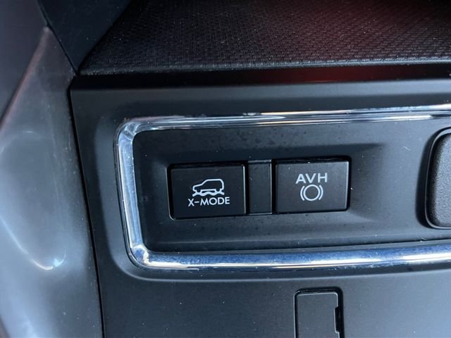 Used 2020 Gray Subaru Limited image 28