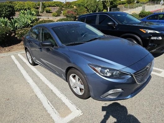 2015 Mazda MAZDA3 i Sport